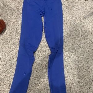 Lululemon size 2